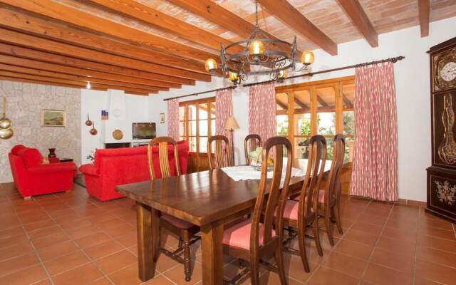 Villa - 4 Bedrooms with Pool and WiFi - 103183
