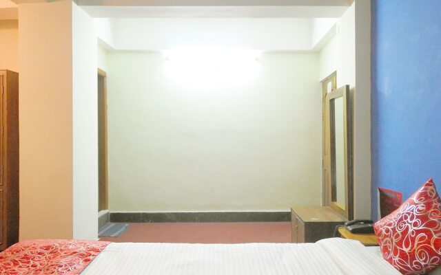 OYO 7893 Hotel Kalpa