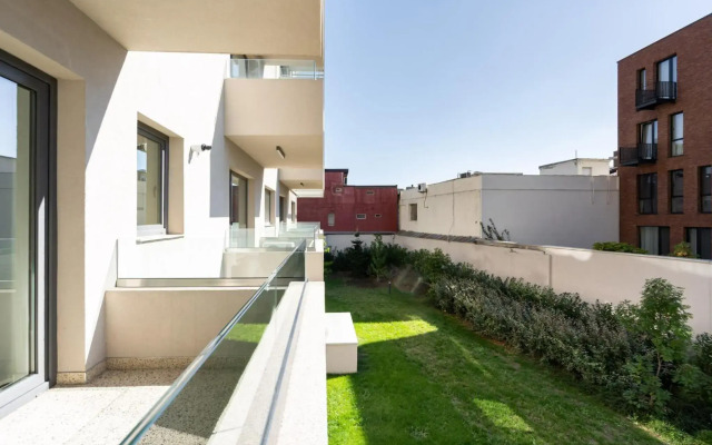 Zen Studio - 1R peaceful apartment in Central Stefan cel Mare