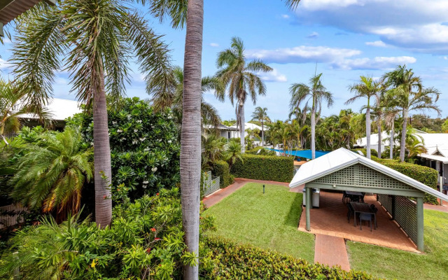 Cable Beachside Villas