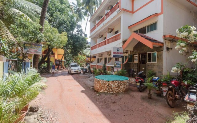 OYO StayOut Baga Party Guest House