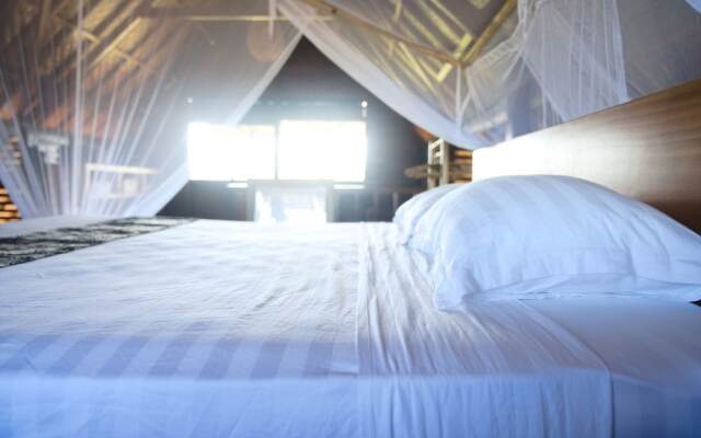 Naia Villas and Bungalows Sumbawa