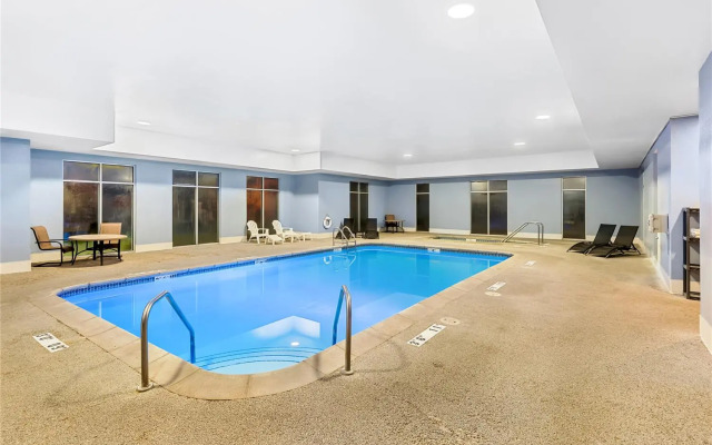 Suburban Studios Fort Dodge