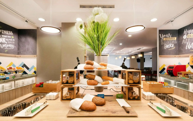 Hampton by Hilton Krakow