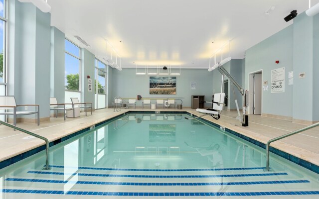 Element Hampton Peninsula Town Center