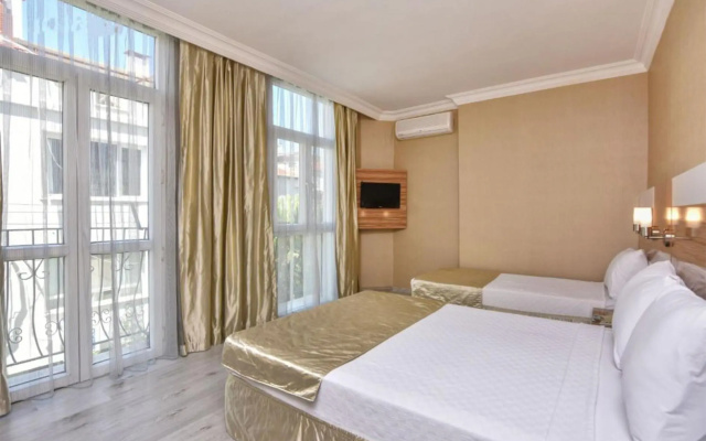 Acem Hotel