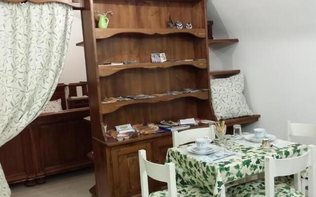 Le Case del Libro Verde Acino d'Uva