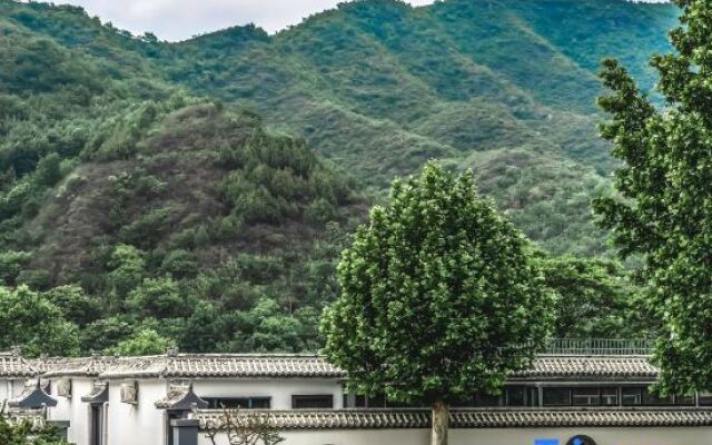 Beijing Longyi Villa