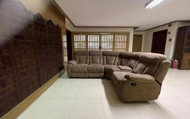 1888 Staycation Inn by Cocotel