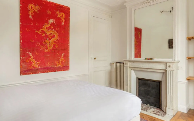 Paris Les Sablons Elegant residence