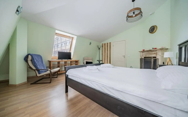 Апартаменты на 14-й линии Васильевского острова 75