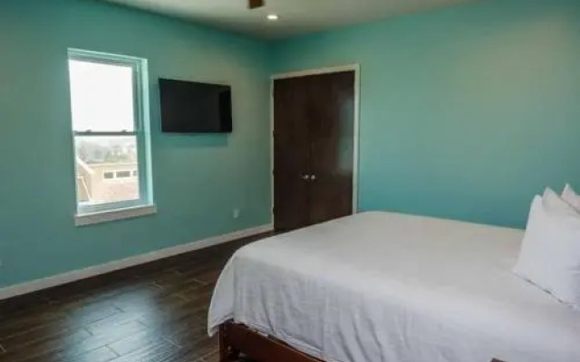 Beachfront Condo Unit 3