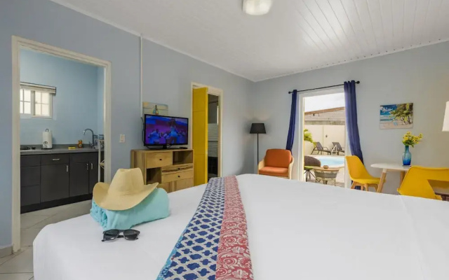 Spacious 7BR 6BA Villa 2 Pools Walktobeach
