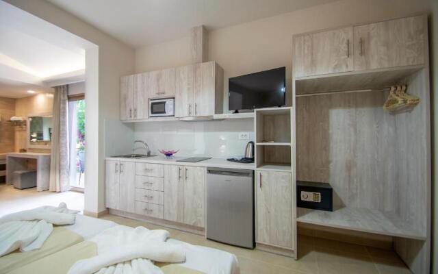 Paradise Apartments & Suites