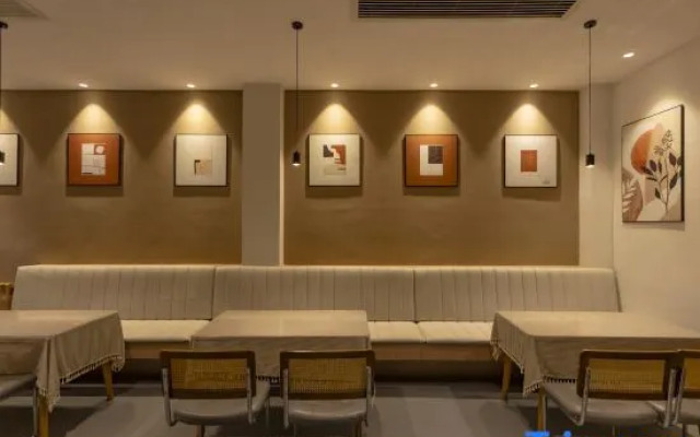 Yifang Hotel