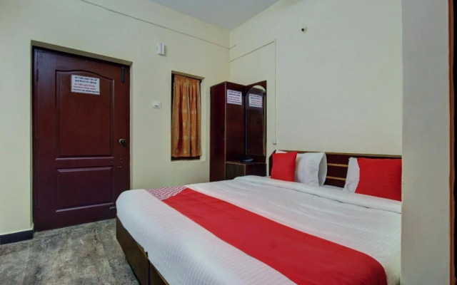 Sri Maruti Pilgrims House By OYO Rooms