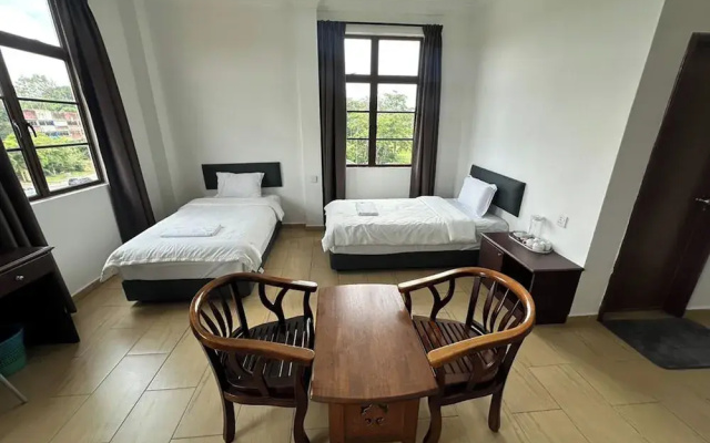 Glistar Hotel