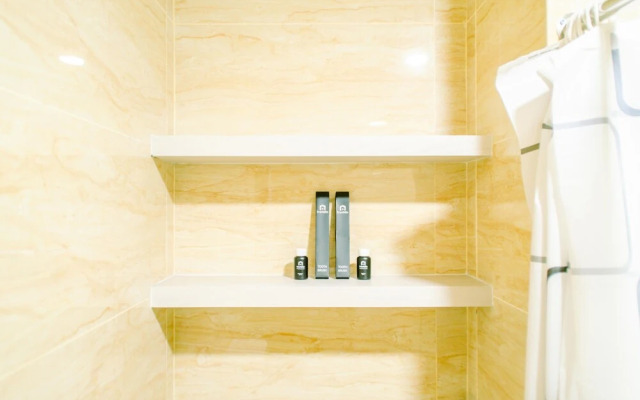 Cozy Stay And Strategic Studio Apartment At B Residence Bsd