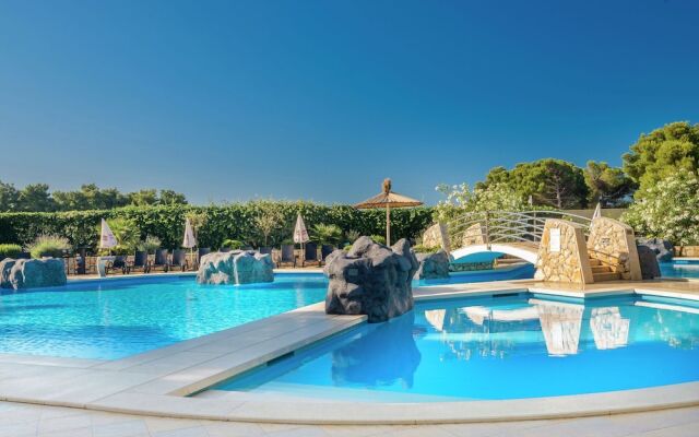 Tidy Apartment with Ac, Just 12 Km. From Sibenik