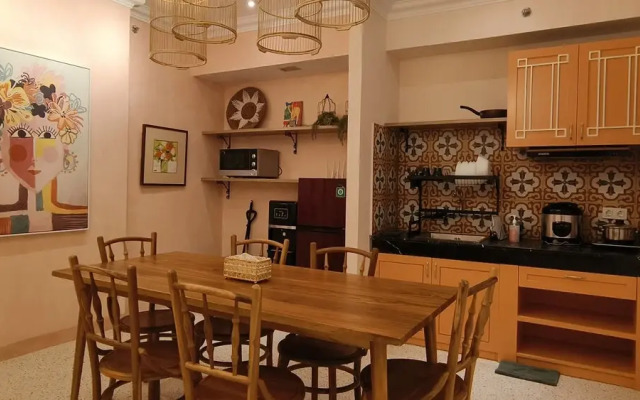 youre.at - Grand Setiabudi Apartment