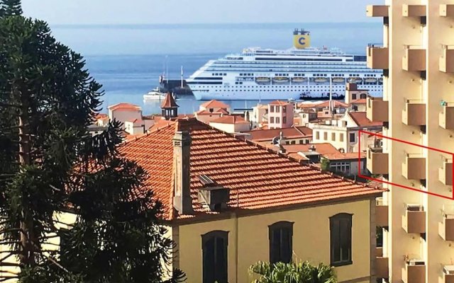 Apartment with 2 Bedrooms in Funchal, with Wonderful Sea View, Furnished Balcony And Wifi - 7 Km From the Beach
