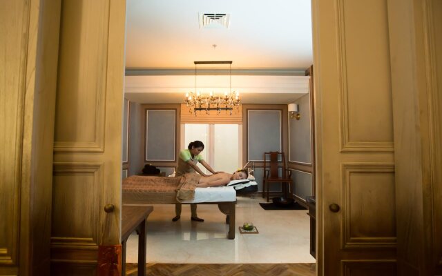 Bali Paragon Resort Hotel