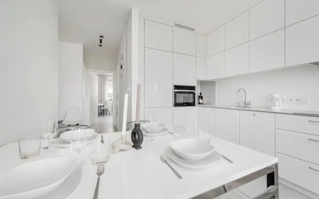 Miedziana Apartment Wrocław by Renters