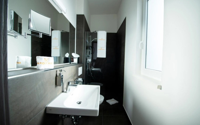 V Boutique Hotel