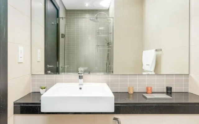 Exquisite 1 Bedroom Marina View