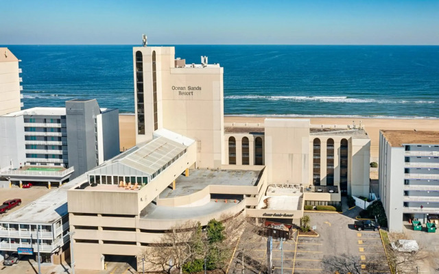 Ocean Sands Resort, Oceanfront, Virginia Beach by Vacatia