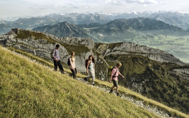 Hotel Pilatus Kulm