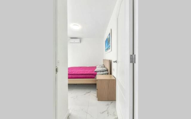 Modern apartment in Parque Royal I