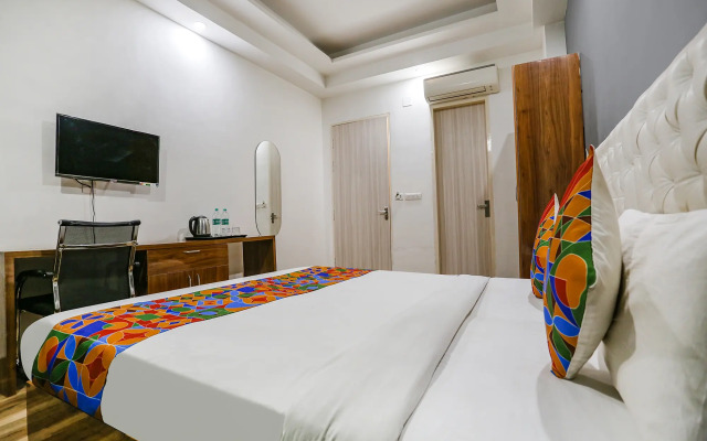 FabHotel Sky Rise Inn