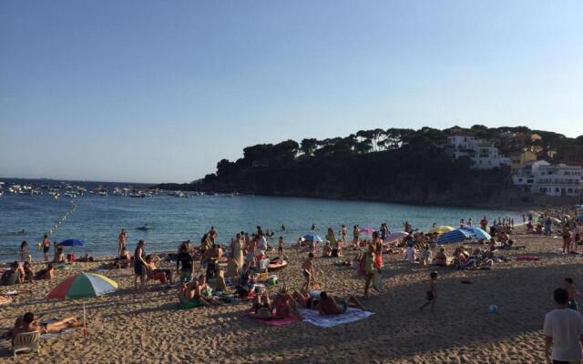 LLAFRANC 100 - calle Coral-