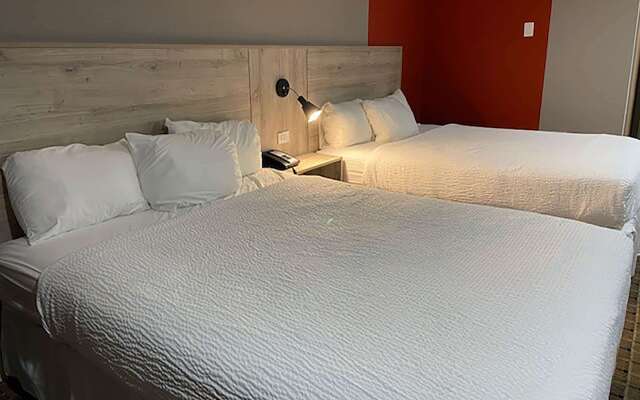 Ramada by Wyndham Medicine Hat