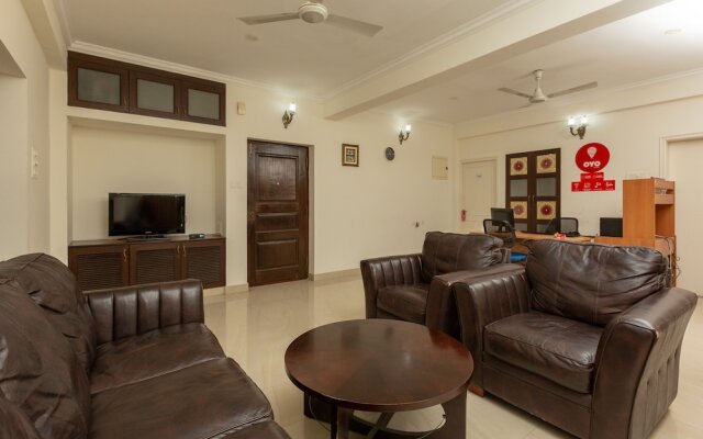 Cute Orange Service Apartments By OYO Rooms