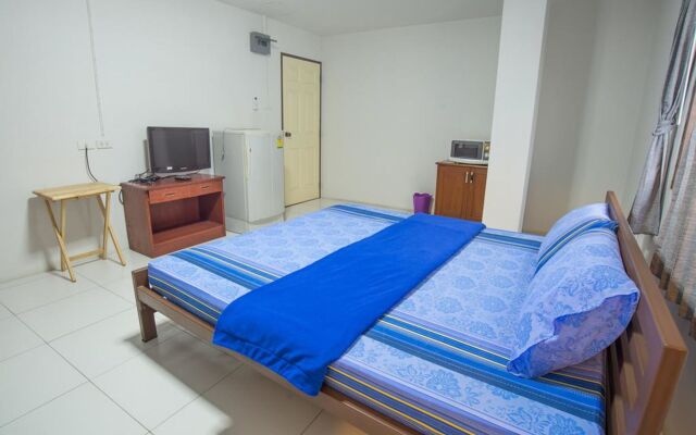 Poon Sook Apartment