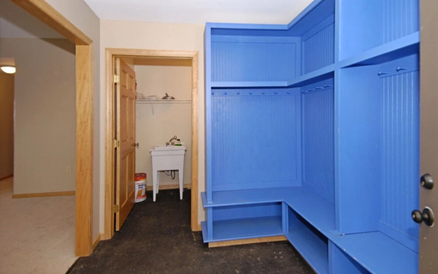 On-A-Whim - 5 Br Home