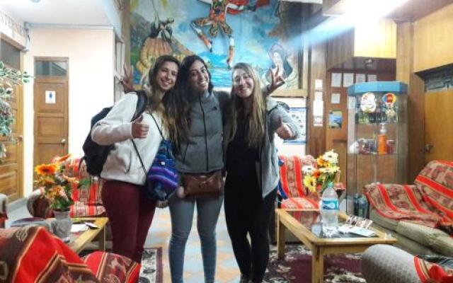 Gran Puno Inn Hostal