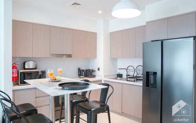 Luxurious 2B with Breathtaking Views Downtown