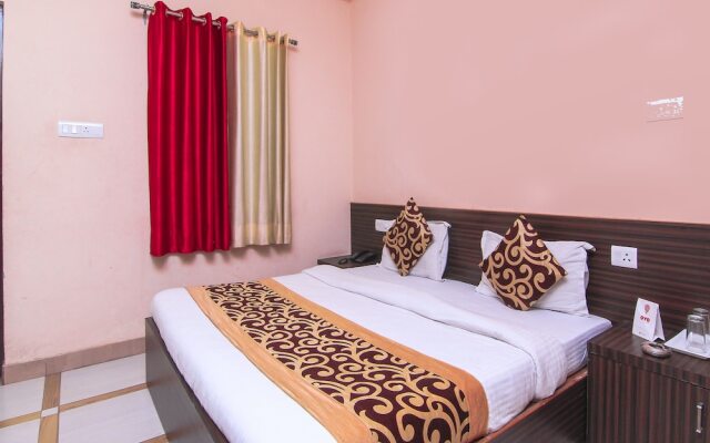 OYO 8243 Climat Inn