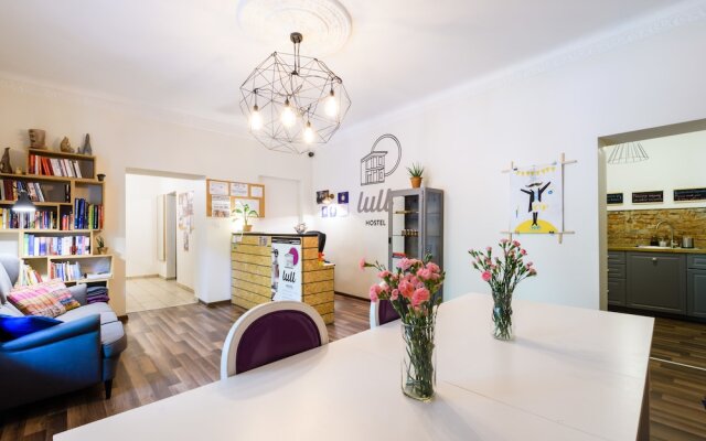 Lull Hostel