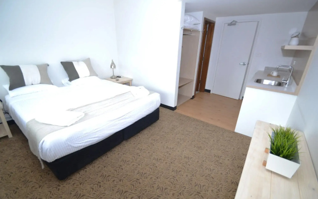 Crossroads Hotel Liverpool