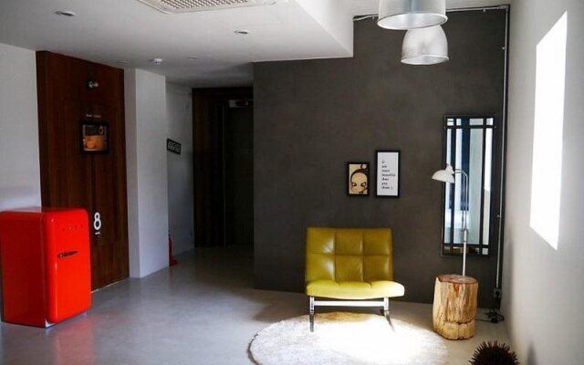 August Boutique Hotel