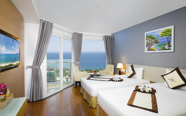 Dendro Gold Hotel