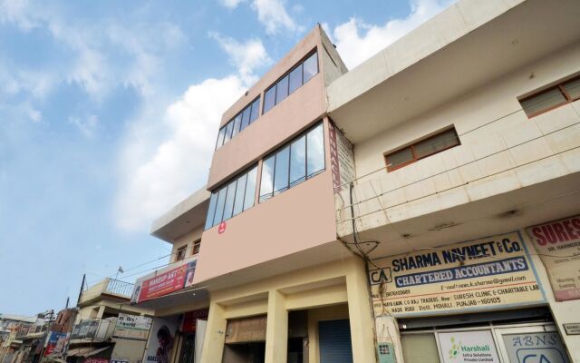 OYO 8424 Hotel Sunflower