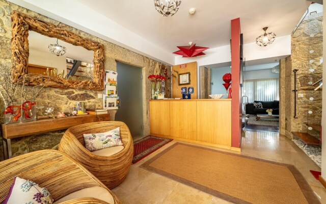 Villa com Piscina Braga by Izibookings