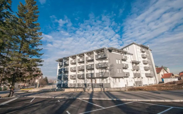 Apartments Budimlija