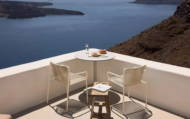 Iconic Santorini by Sandglass