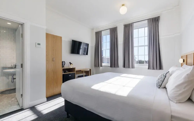 Mortdale Hotel